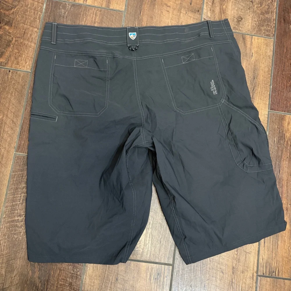 KUHL Men's Performance Grey Shorts RN 108846 Style 5121 Athletic Outdoors Hiking